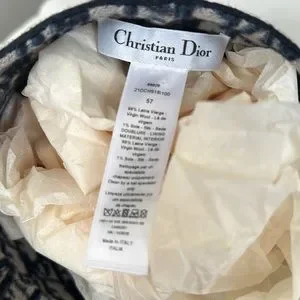 Gorgeous Dior oblique reversible cap/hat woo/silk Dior | Accessories | Gorgeous Dior Oblique Reversible Caphat  main image 4